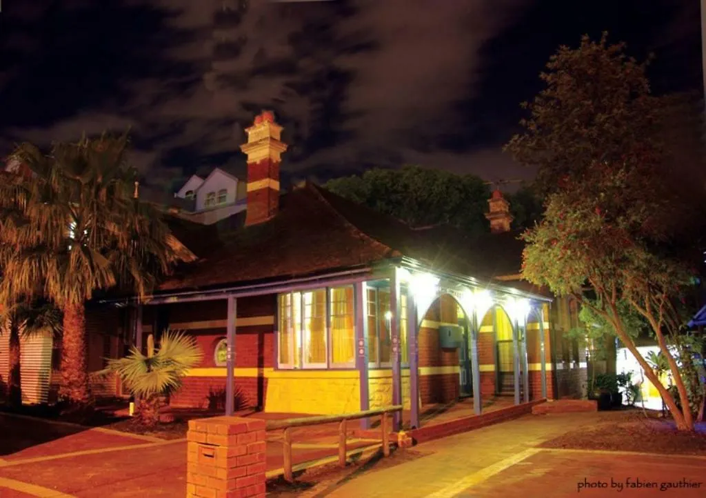 Coolibah Lodge Northbridge contacts